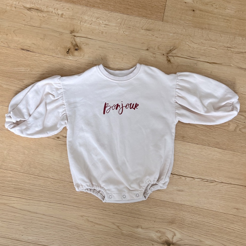 Small shop Bonjour bubble romper with snap closure 12-18 months